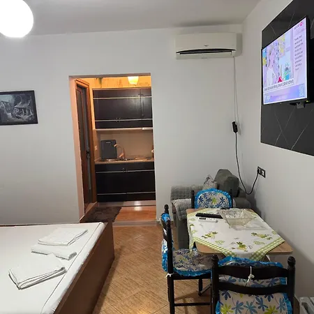 Elmir Apartament's *