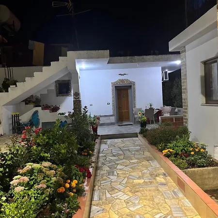 בית הארחה Elmir Apartament's